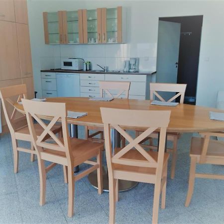 Mehrbett-Apartment 1 Citynah, Einfache Ausstattung Hamburg-Harburg Buitenkant foto